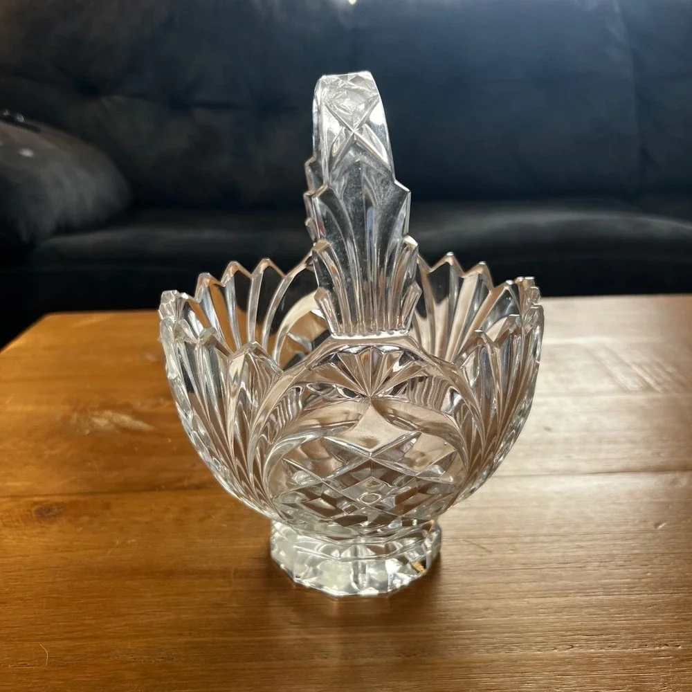 Fifth Avenue Cut Lead Crystal Poland Basket Handle‎ Bowl Candy Dish Elegant